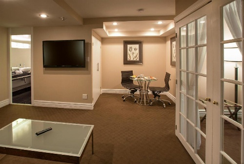 Le Cantlie Suites Hotel image 25
