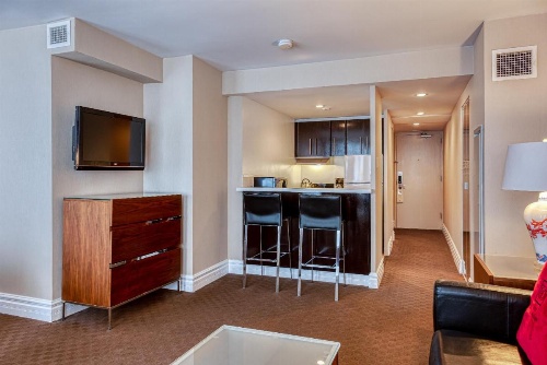 Le Cantlie Suites Hotel image 42